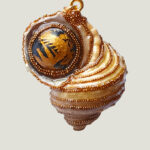 Collier SAMARCANDE Coquillage avec Grenats et Agate