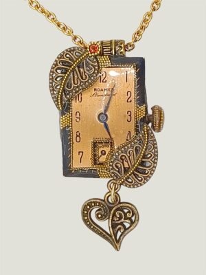 Collier steampunk VICTORINE montre et grenat
