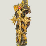 Broche Féerie EXCALIBUR écorce, perles et grenat