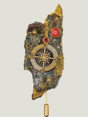 Broche Féerie INDIANA écorce et grenats