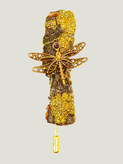 Broche Féerie NADOZ écorce, perles et grenat