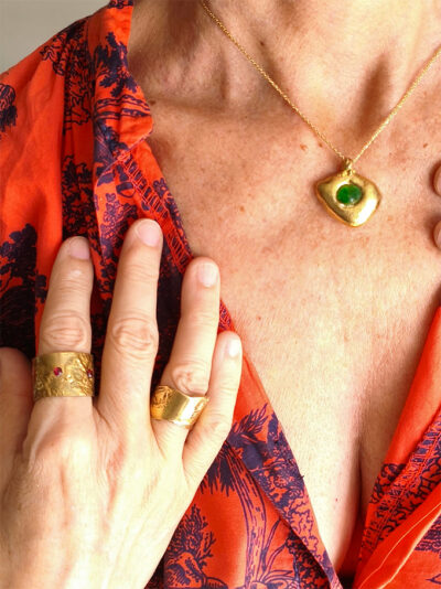 Cyrilla-+-elena-+-giula-P Collier ELENA pépites et cabochon