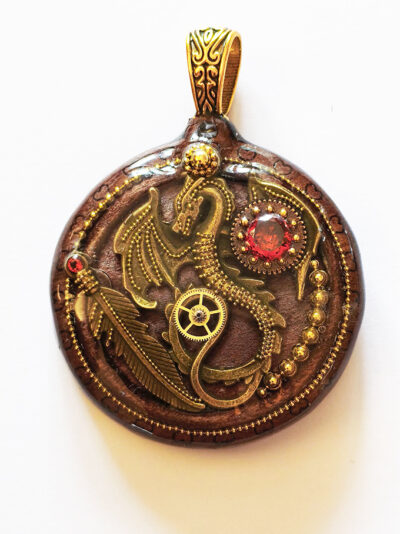 médaillon-dragon-1-recto Collier Féerie PENDRAGON